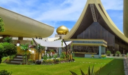 Ngắm cung điện lớn nhất thế giới với 1.788 phòng ngủ